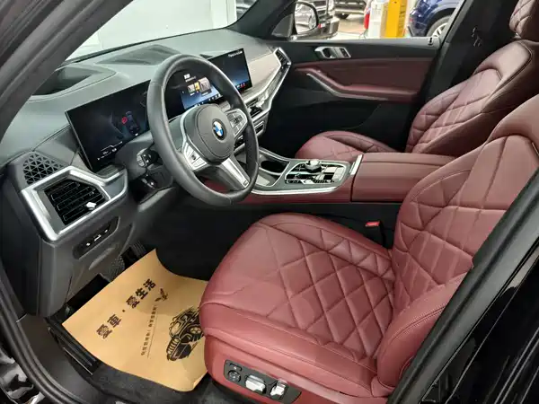 BMW X5 2025