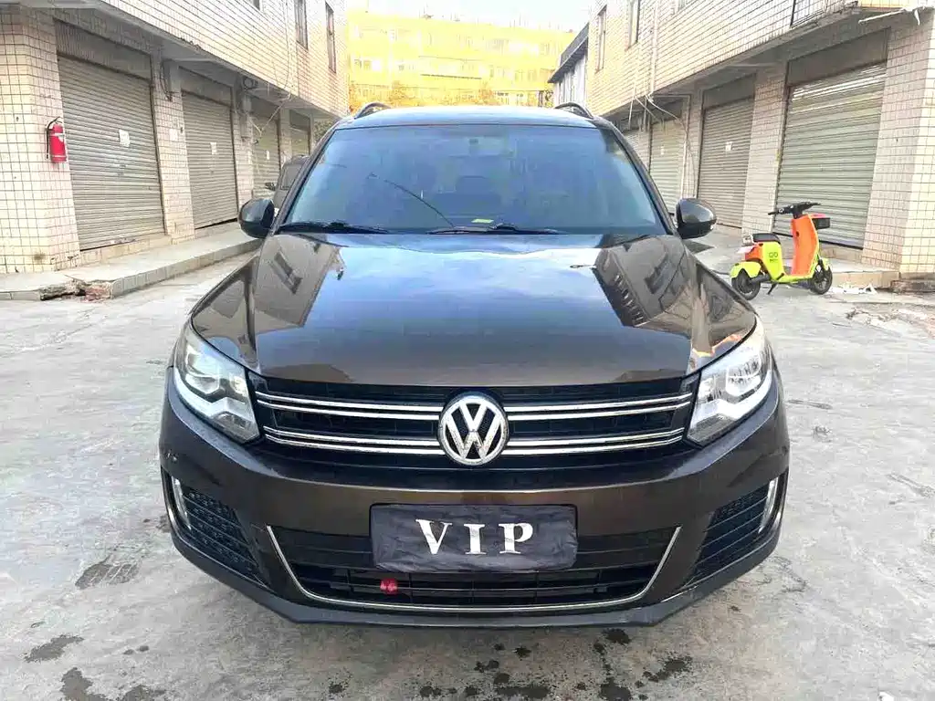 Volkswagen Tiguan 2015 — фото 2