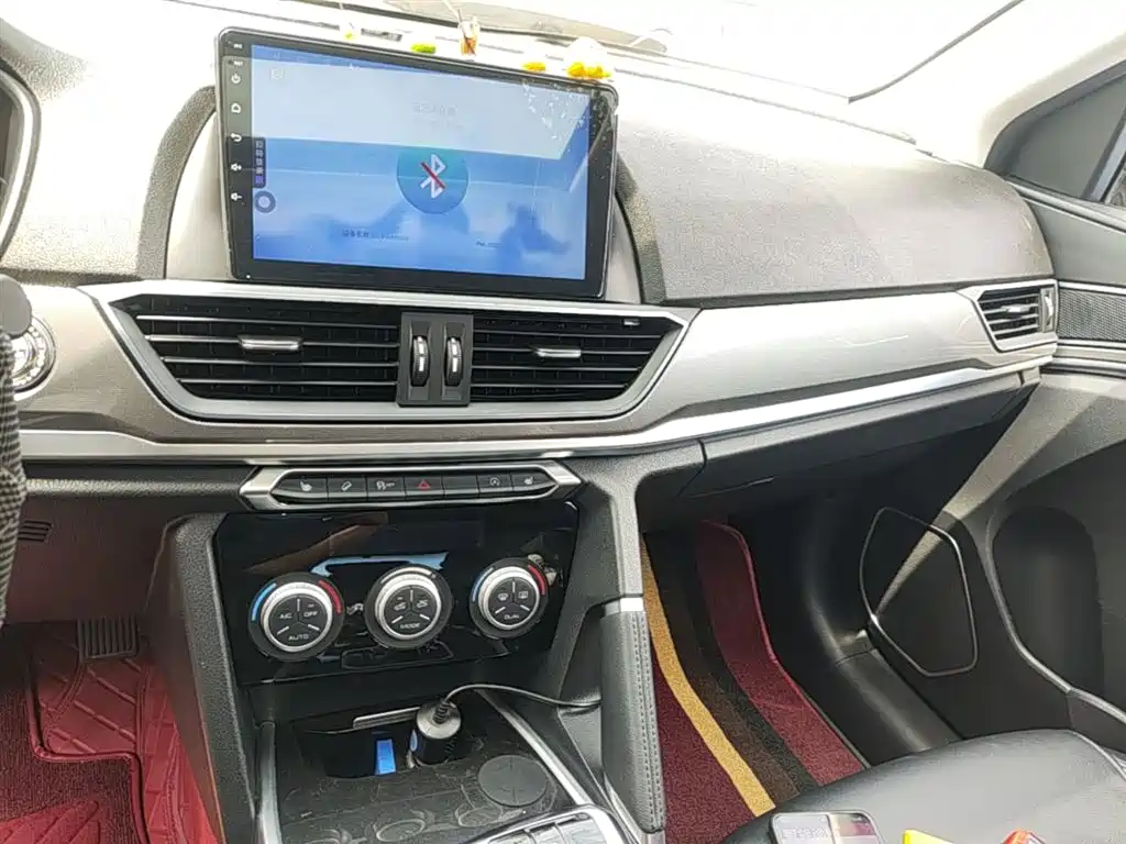 Haval H6 2018 — фото 13