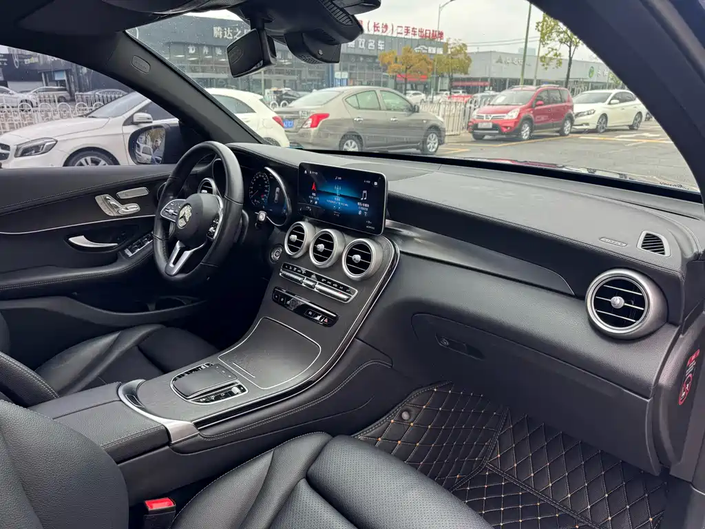 Mercedes-Benz GLC Coupe 2020 — фото 21