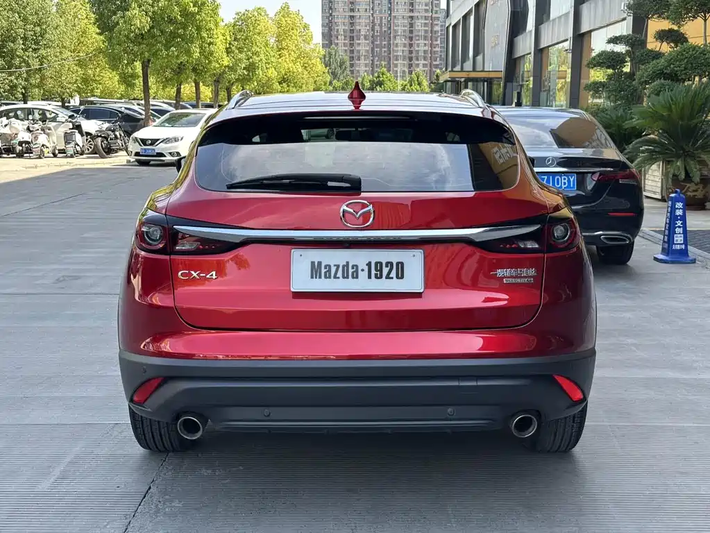 Mazda CX-4 2020