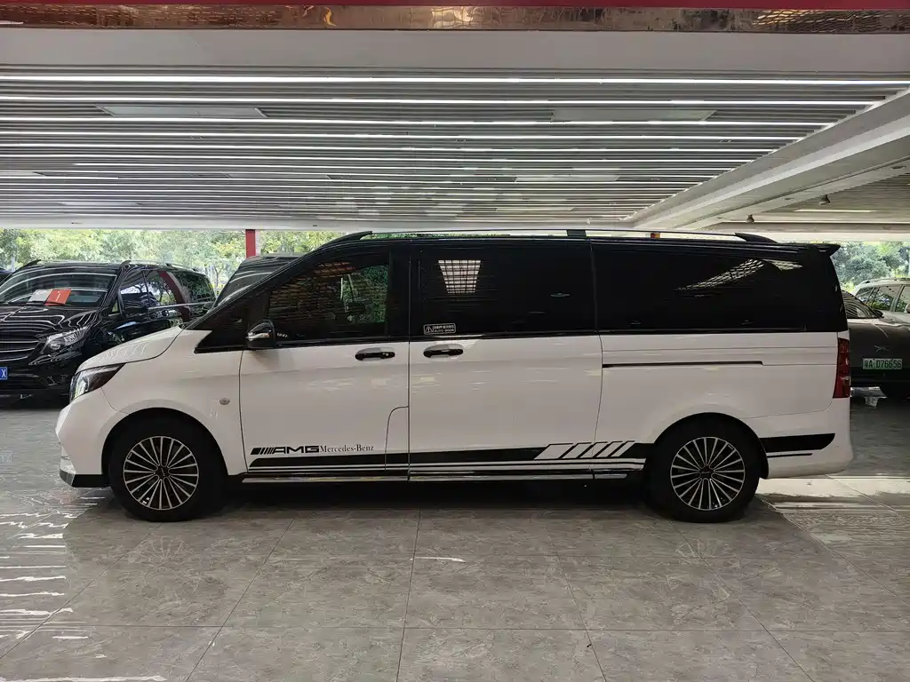 Mercedes-Benz Vito 2022 — фото 4