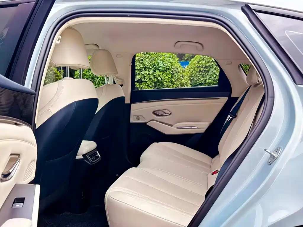 BYD Qin L 2025 — фото 13