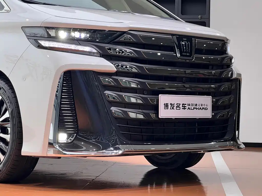 Toyota Vellfire 2025 — фото 4