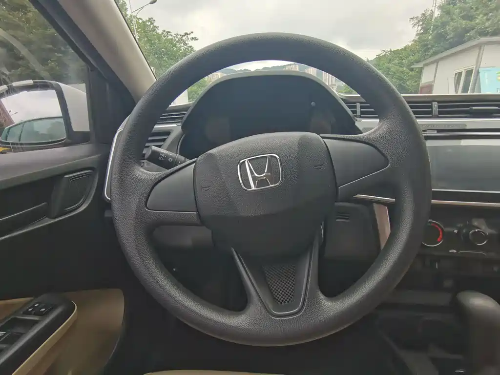 Honda City 2016 — фото 15