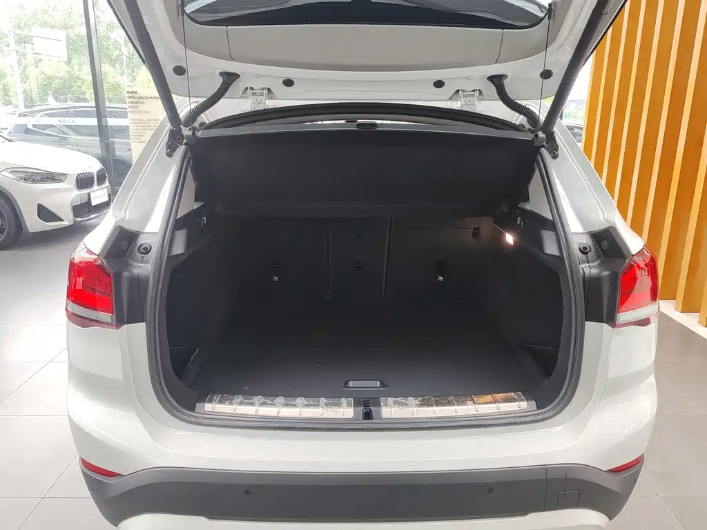BMW X1 2023 — фото 16