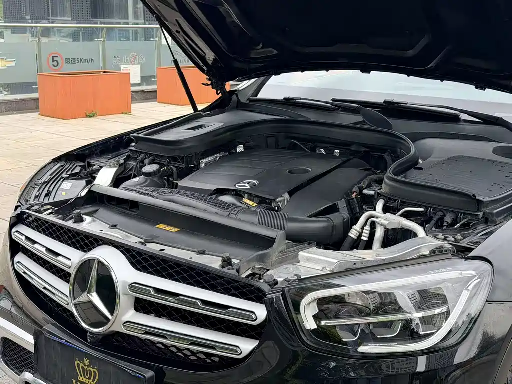 Mercedes-Benz GLC 2020 — фото 32