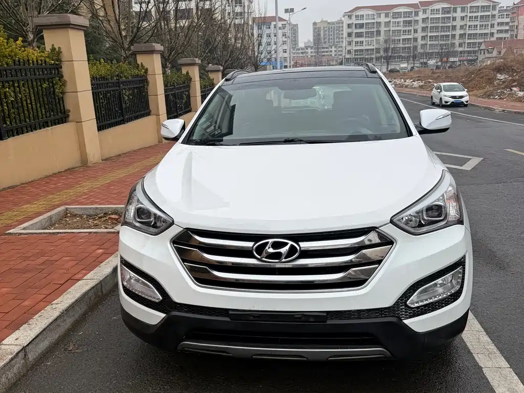 Hyundai Santa Fe 2015