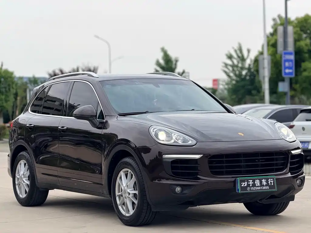 Porsche Cayenne 2017 — фото 3