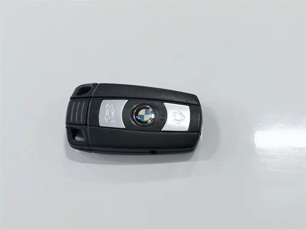 BMW X1 2015 — фото 19