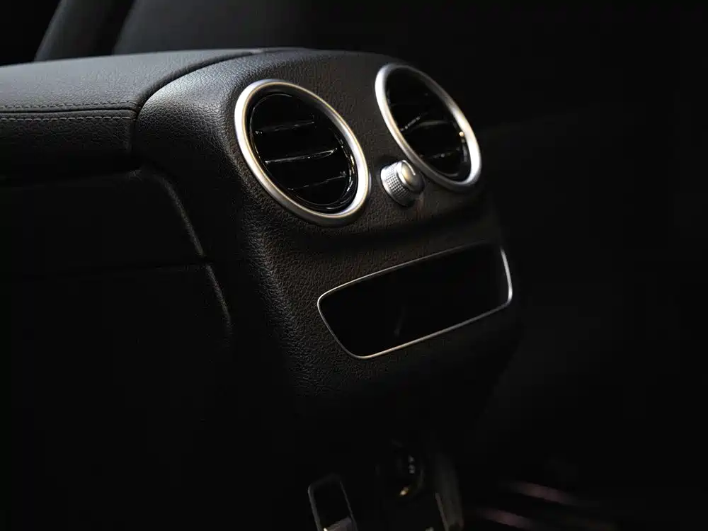 Mercedes-Benz C-Class 2020 — фото 24