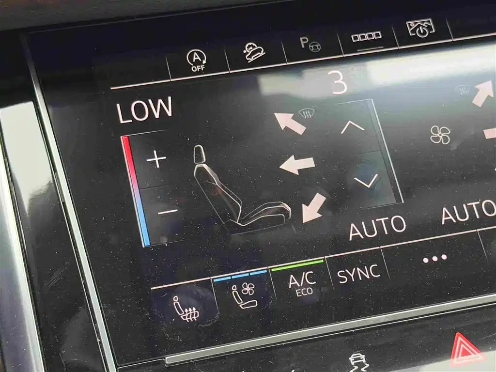 Audi Q7 2023 — фото 15