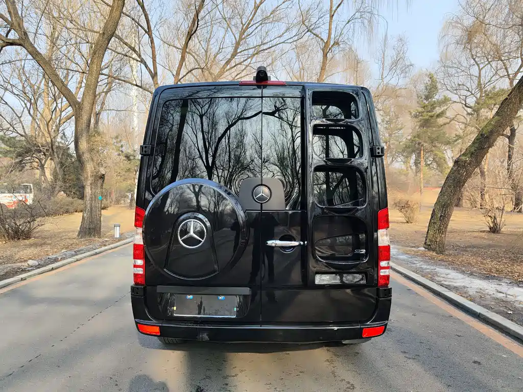 Mercedes-Benz Sprinter 2015 — фото 35