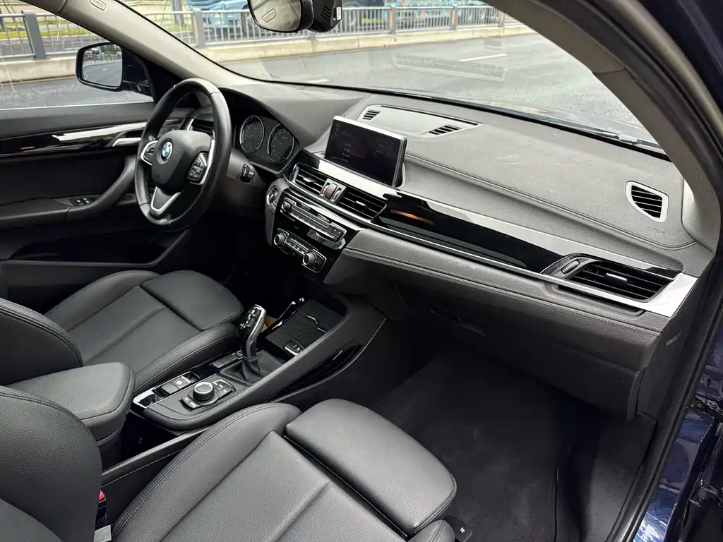 BMW X2 2019 — фото 11