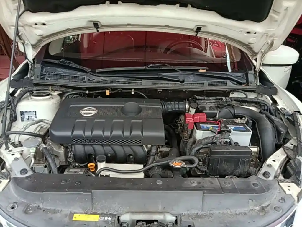 Nissan Tiida 2015 — фото 20
