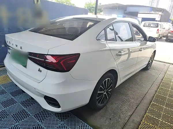 Roewe i5 2021