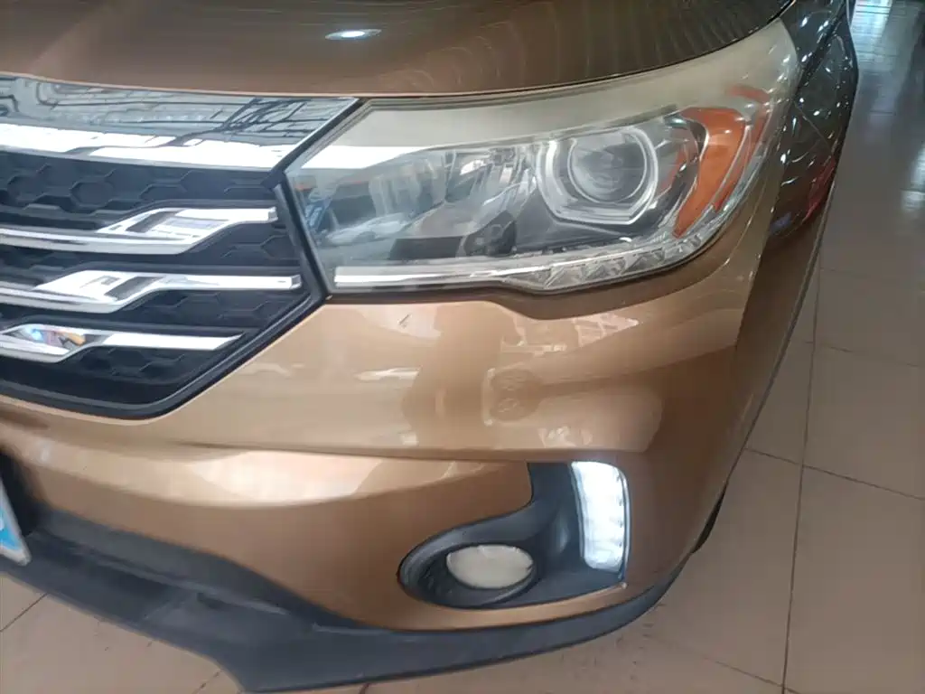 GAC Motor Trumpchi GS4 2015 — фото 24