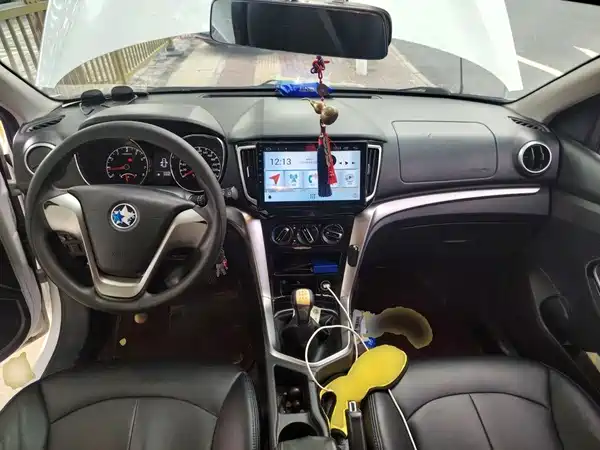 Venucia T70 2018