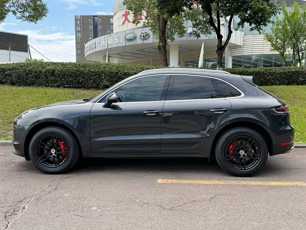 Porsche Macan 2019 — фото 3