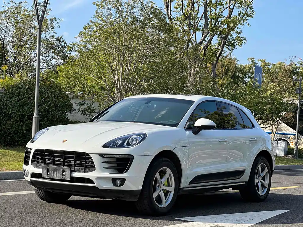 Porsche Macan 2016