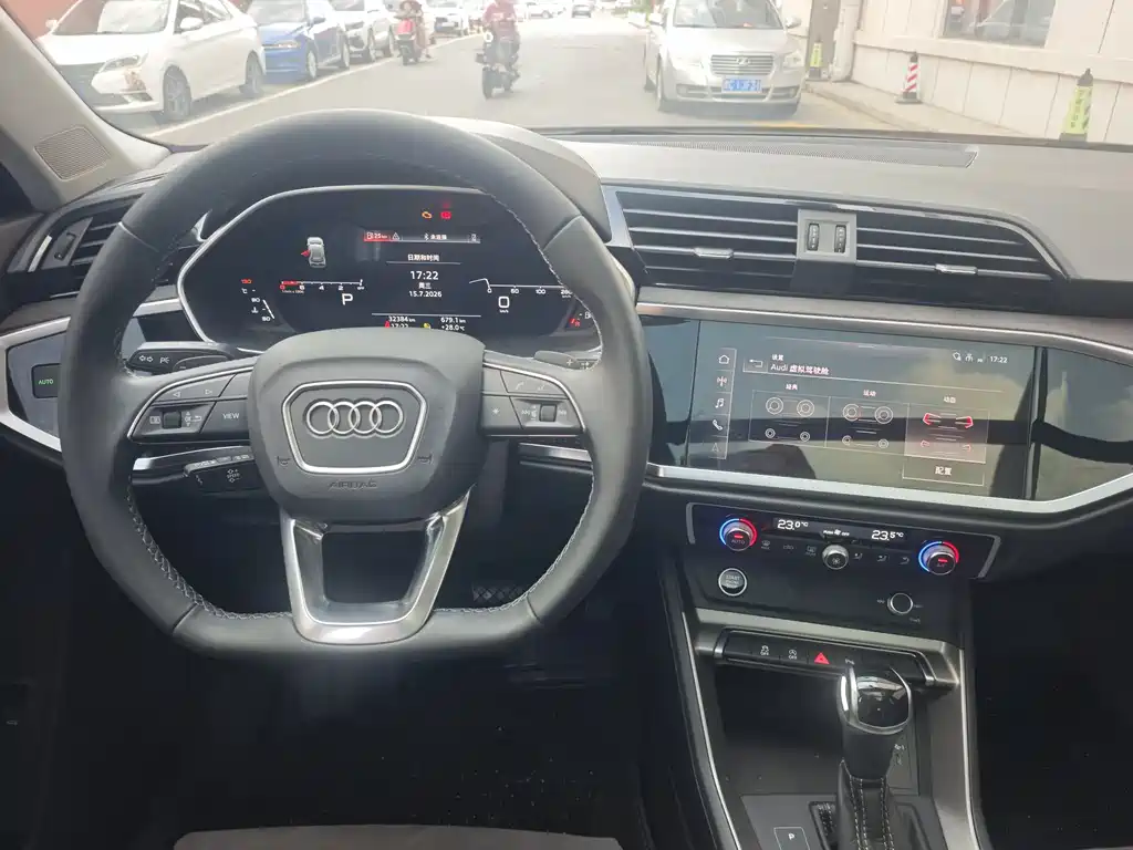 Audi Q3 2022