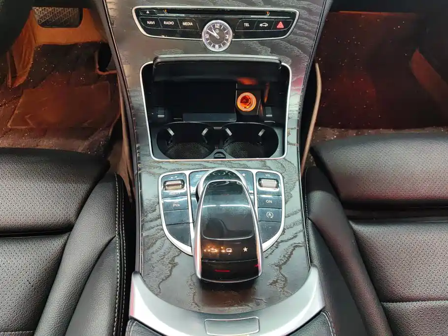 Mercedes-Benz C-Class 2015 — фото 16