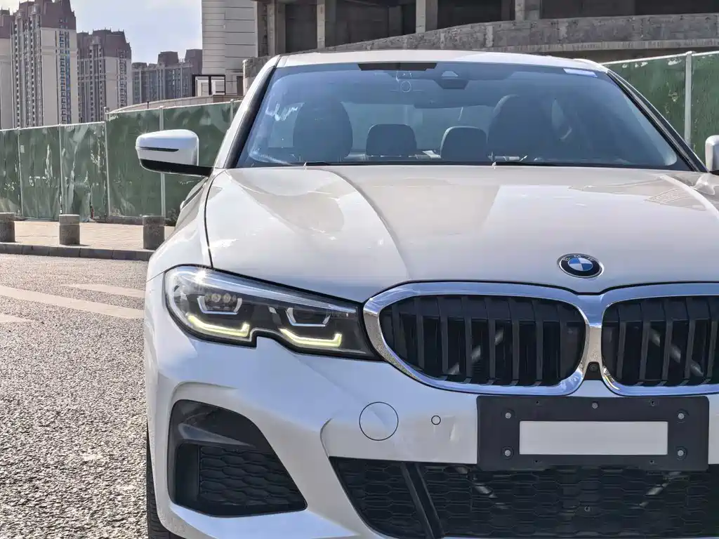 BMW 3 Series 2020