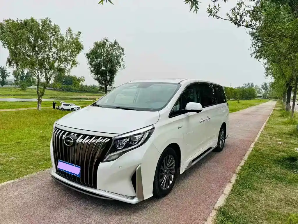GAC Motor Trumpchi M8 2022 — фото 1
