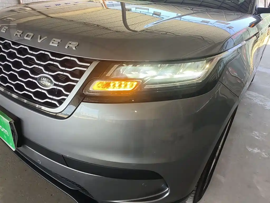 Land Rover Velar 2021 — фото 23