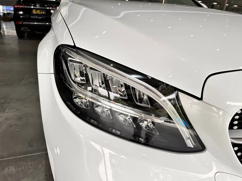 Mercedes-Benz C-Class 2021 — фото 15