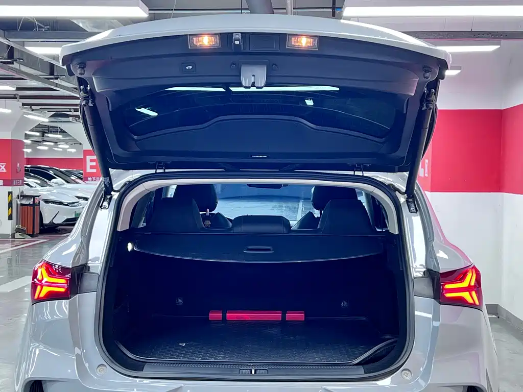 Roewe Feifan MARVEL R 2022 — фото 12