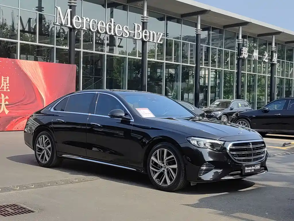 Mercedes-Benz E-Class 2025