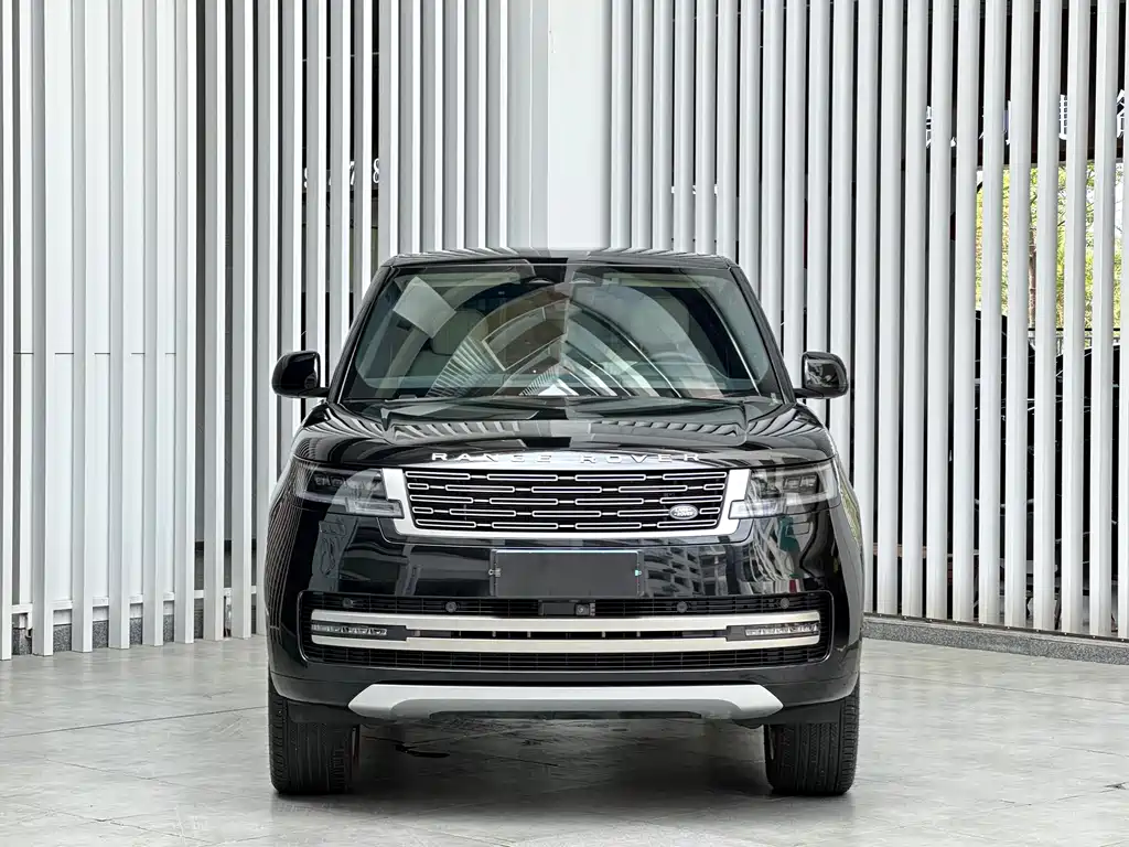 Land Rover Range Rover 2024 — фото 2