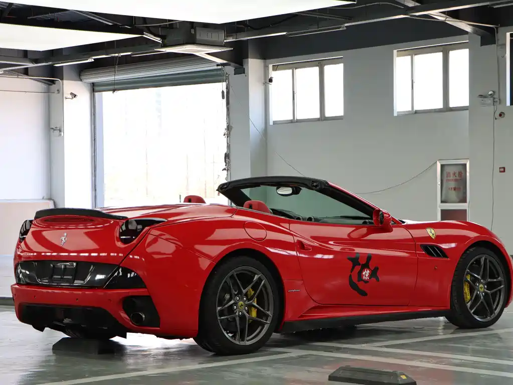 Ferrari California T 2012 — фото 6