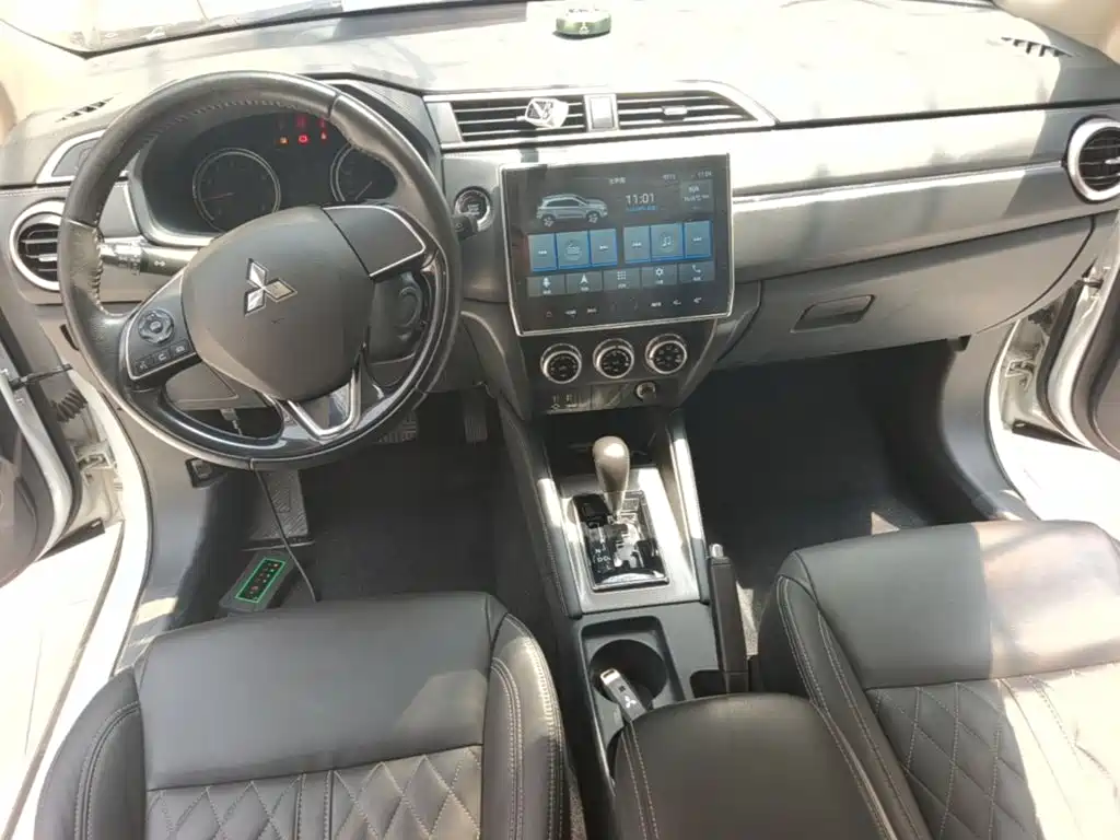 Mitsubishi Jinxuan ASX 2020 — фото 10