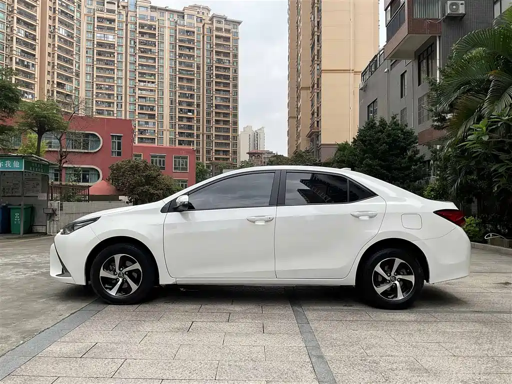 Toyota Levin 2018 — фото 11