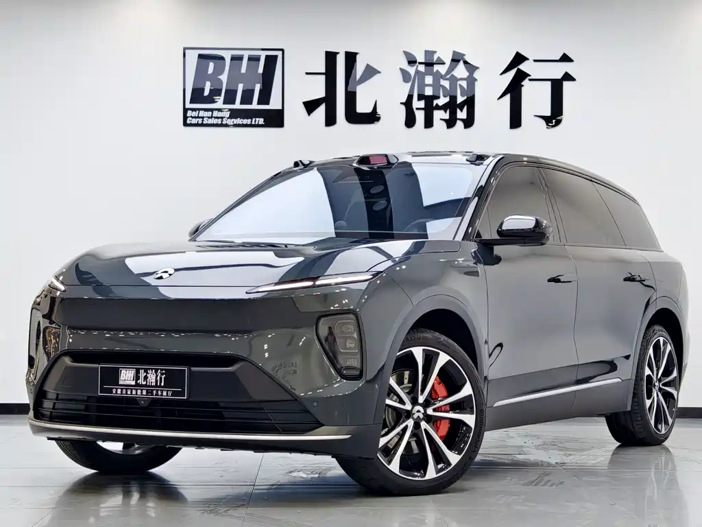 NIO ES8 2023