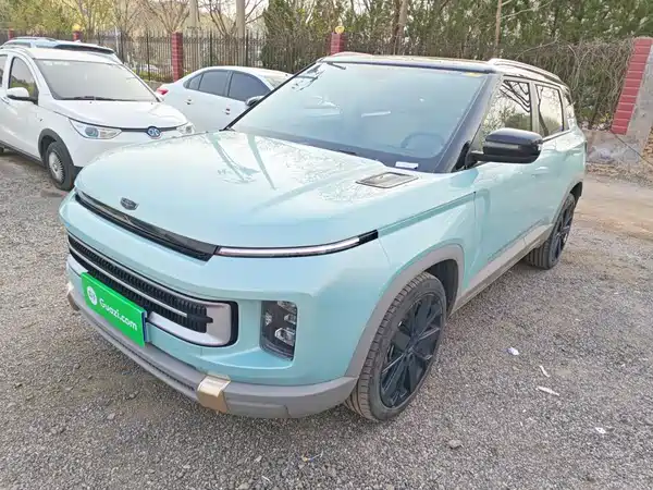 Geely ICON 2023