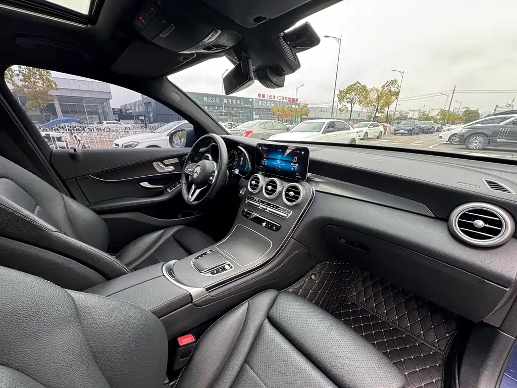 Mercedes-Benz GLC Coupe 2020 — фото 14