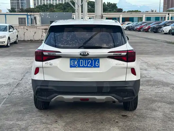 Kia KX3 2020