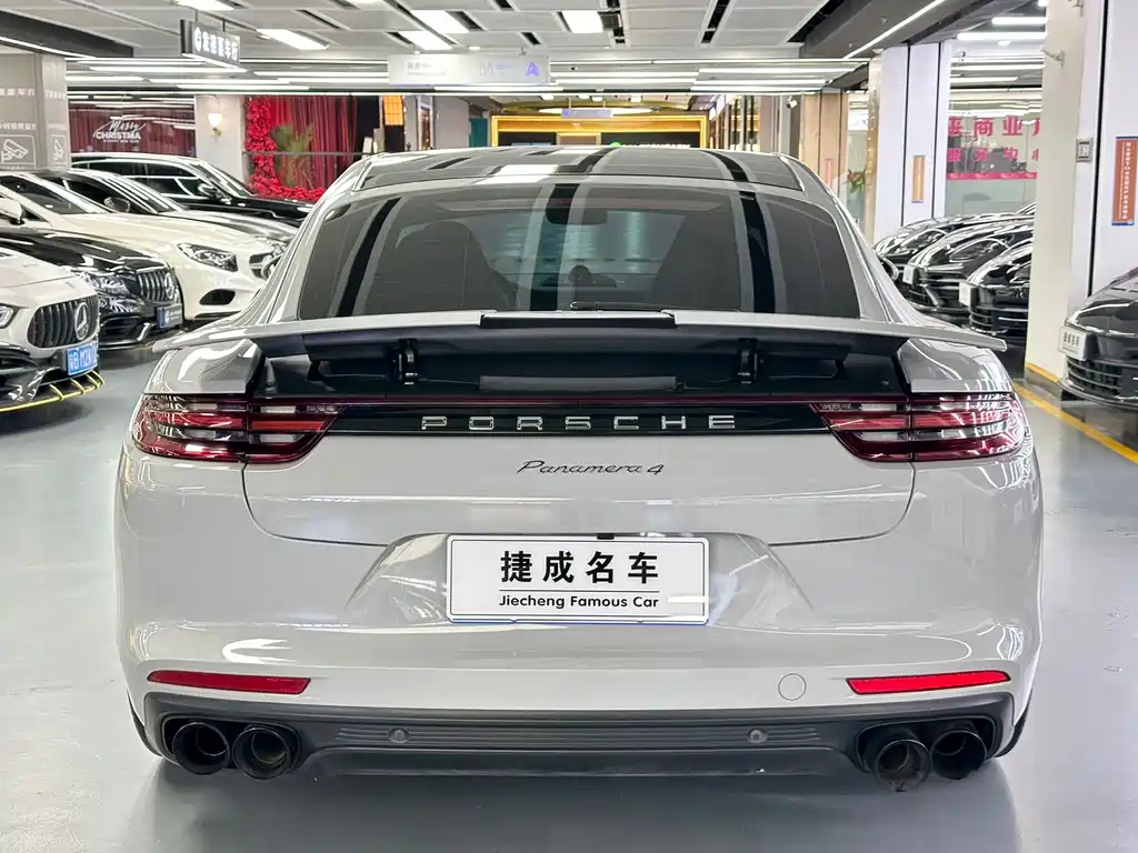 Porsche Panamera 2019 — фото 8