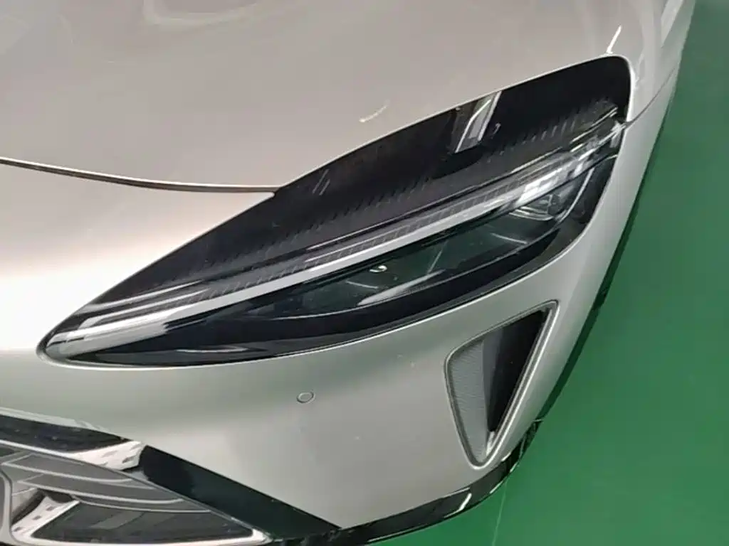 Xiaomi YU7 2025 — фото 24