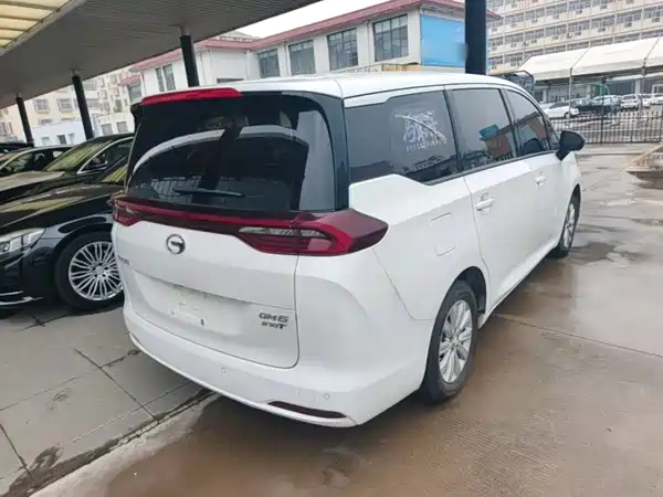 GAC Trumpchi M6 2020