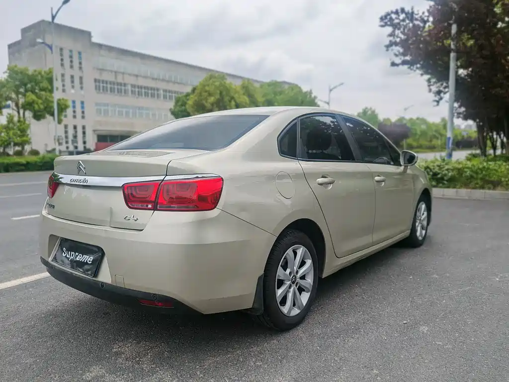 Citroën C4 Sega 2017 — фото 11