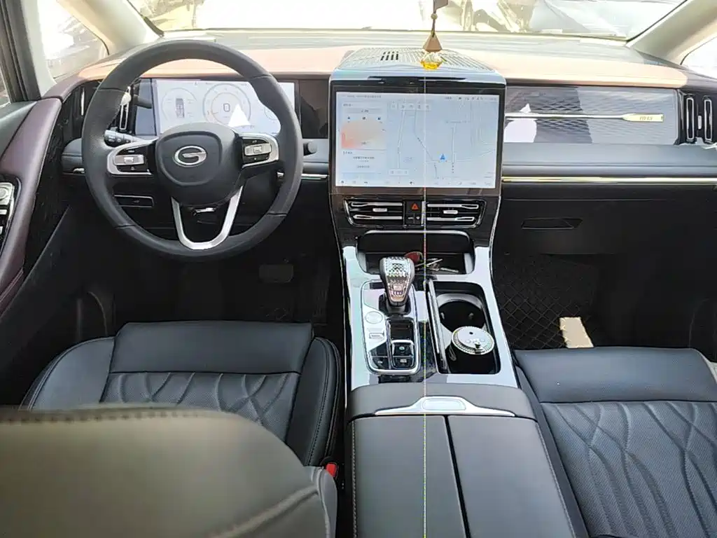 GAC Motor Trumpchi M8 2024 — фото 10