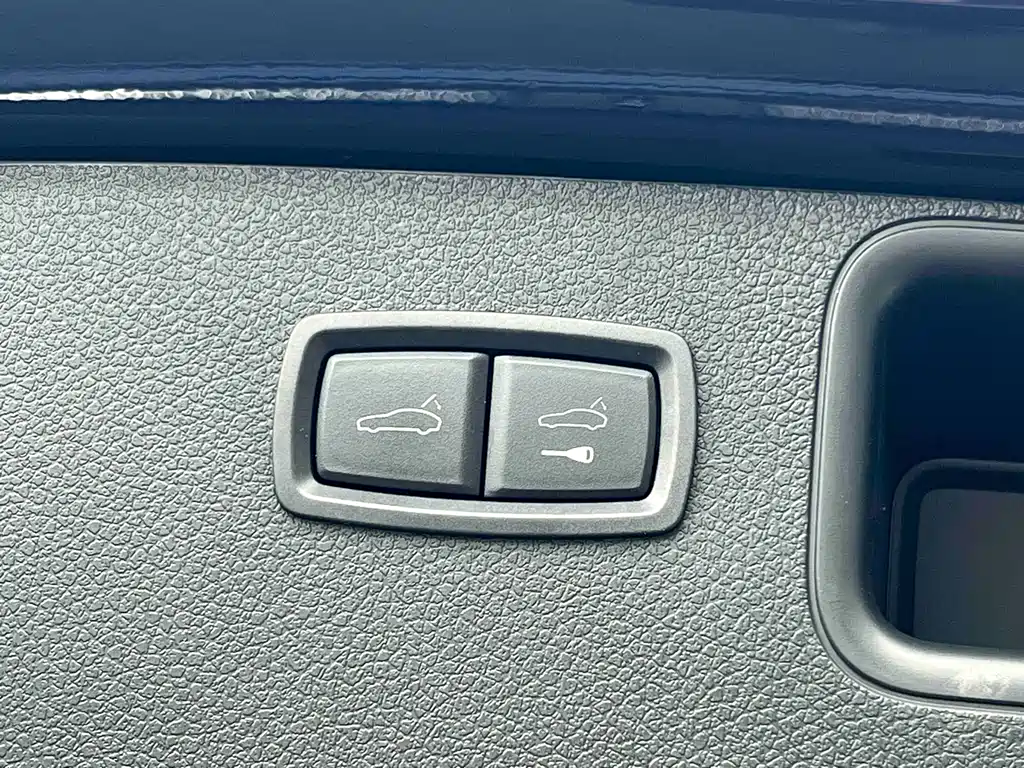 Porsche Macan 2022 — фото 9