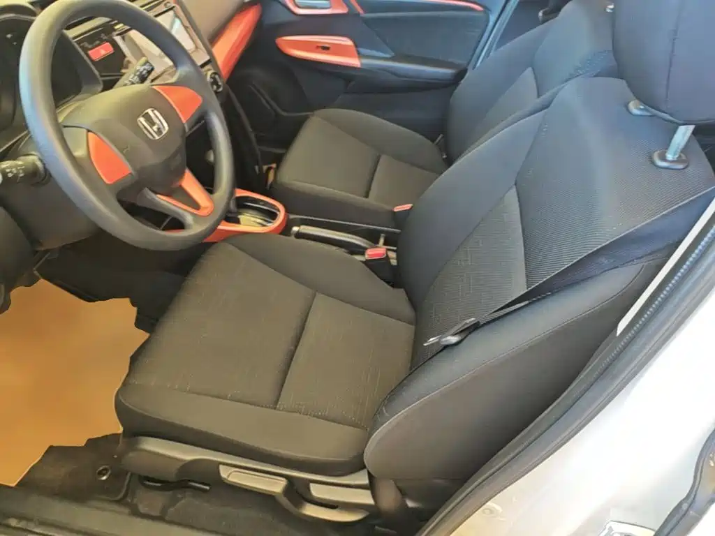 Honda Fit 2017 — фото 15