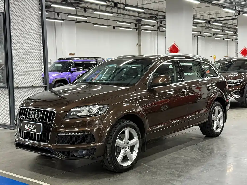 Audi Q7 2014 — фото 1