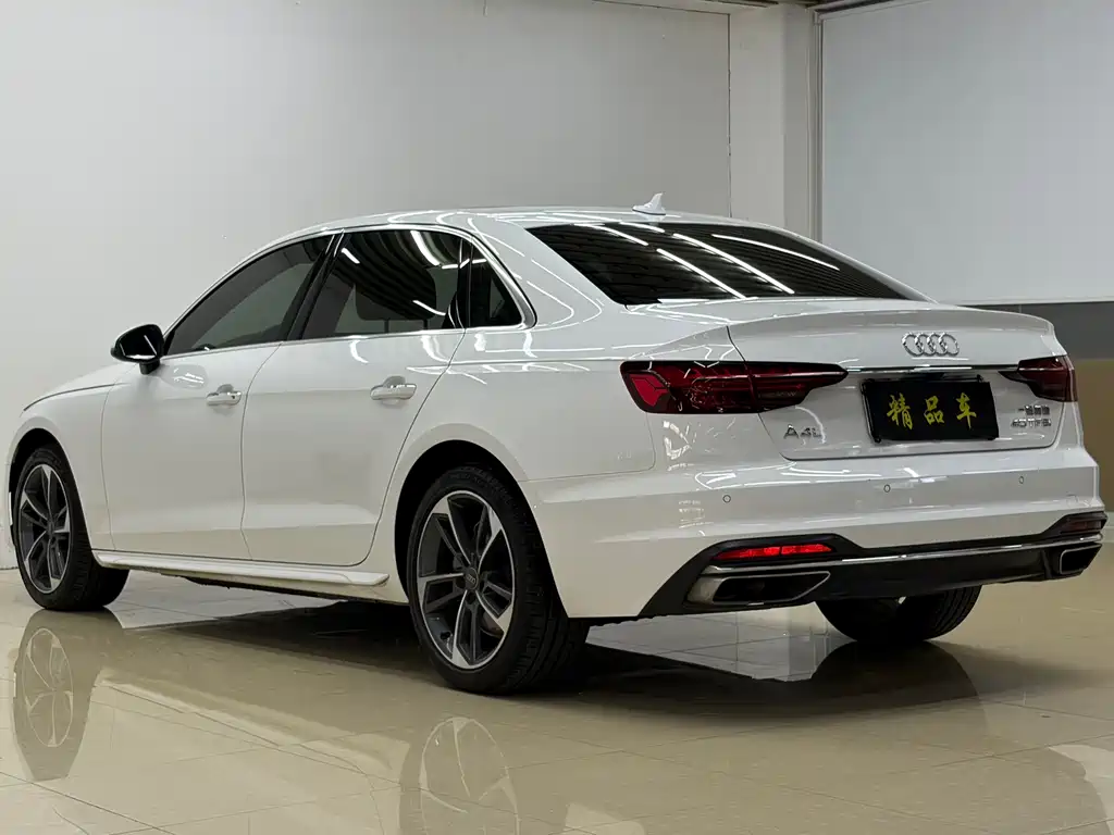 Audi A4L 2020 — фото 9