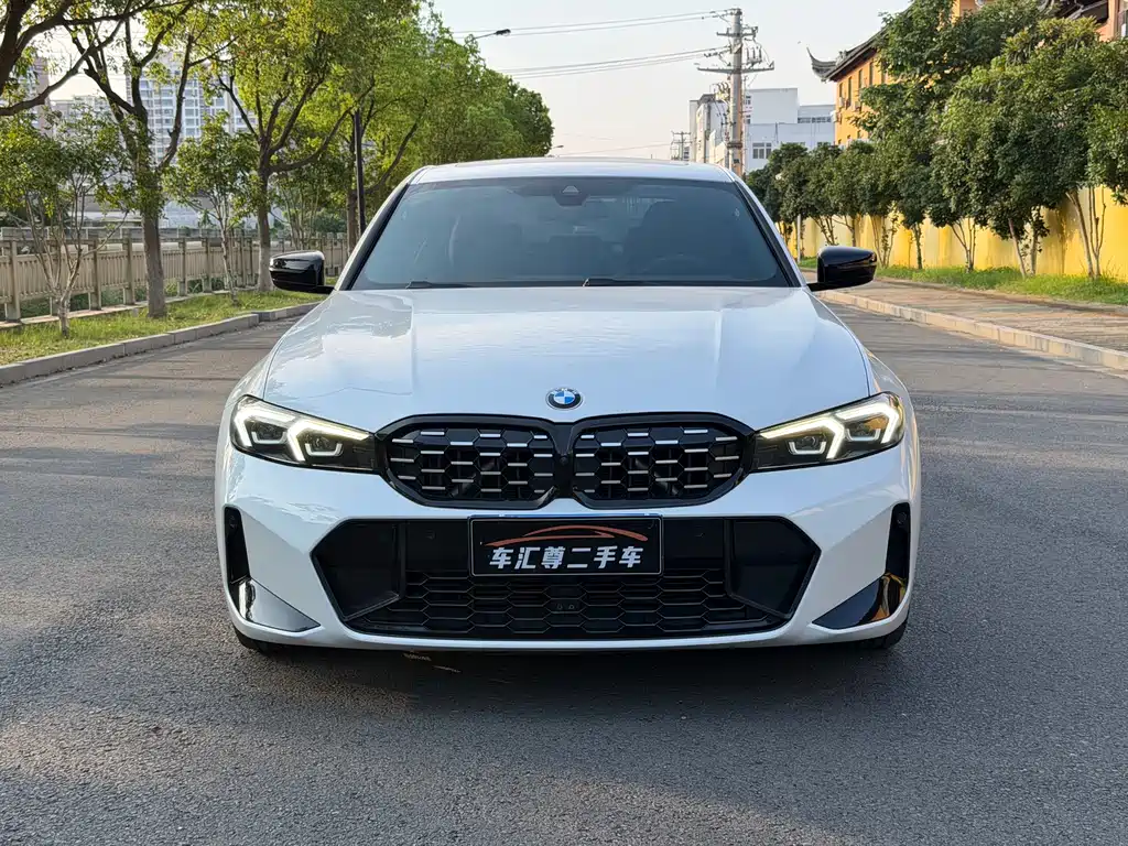 BMW 3 Series 2023